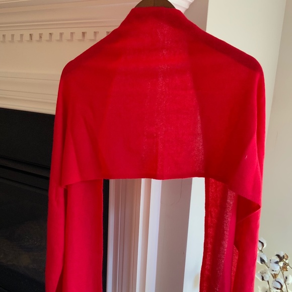 NORDSTROM RACK 100% CASHMERE Scarf In Scarlet Red OS NWT - Picture 5 of 15